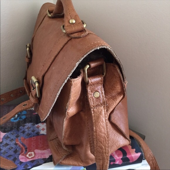 ASOS leather messenger bag - Picture 2 of 4